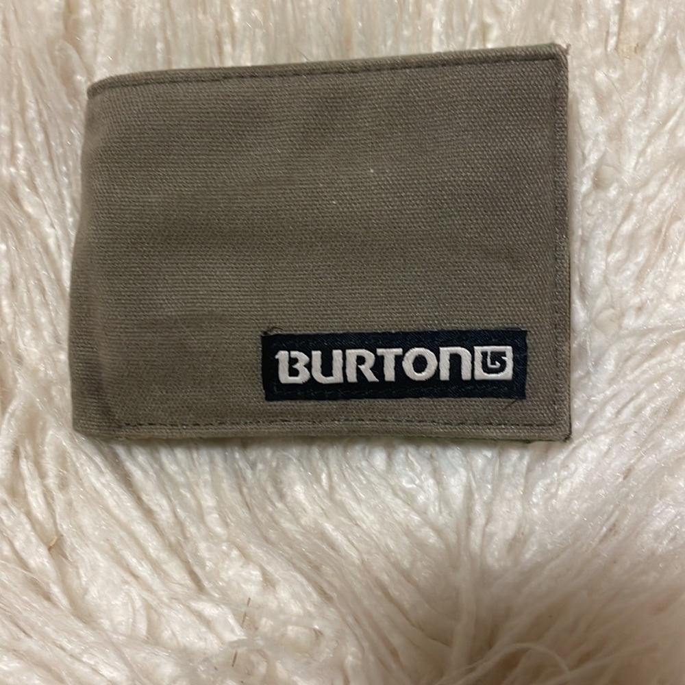 Burton wallet